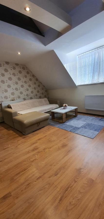 Apartmanystocklova2 Μπαρντέγιοβ Εξωτερικό φωτογραφία
